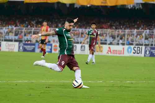 132nd Durand Cup: 10-man Mohun Bagan beat archrivals East Bengal, crowned champions