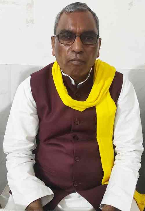 Rajbhar factions queer the pitch for Sep 5 Ghosi bypoll in UP