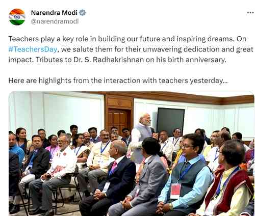 Teacher plays key role in building future: PM Modi