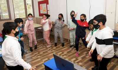 Gujarat HC dismisses pleas challenging age limit for Class 1 admission