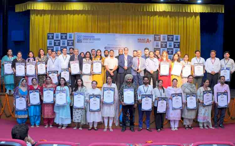 CGC Jhanjeri honored meritorious Teachers