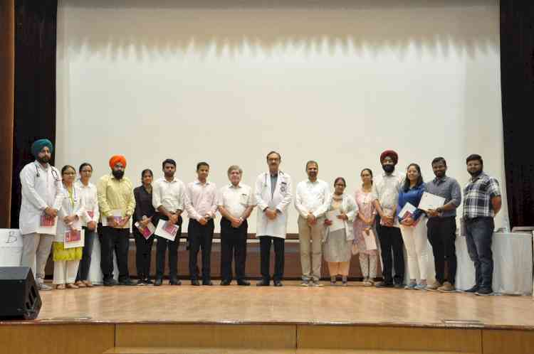 DMC&H hosts regional round of Dr S D Deodhar Postgraduate Rheumatology Quiz