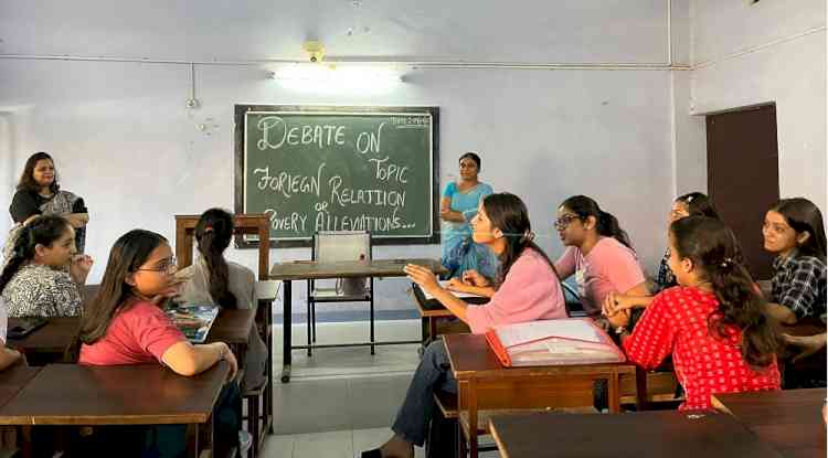 P.G. Department of Economics of PCM  S.D. College for Women, Jalandhar organises  Debate Competition