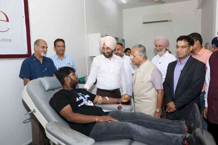 Chandigarh University launches ‘CU for Life’ project with Rotary to encourages Youth to donate blood