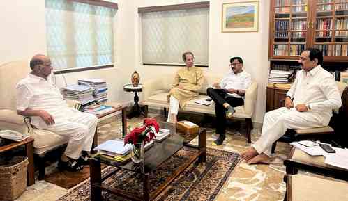 Post-INDIA conclave, Sharad Pawar-Uddhav Thackeray meet for poll plans