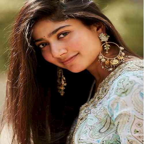 Sai Pallavi to make Bollywood debut opposite Aamir khan’s son Junaid