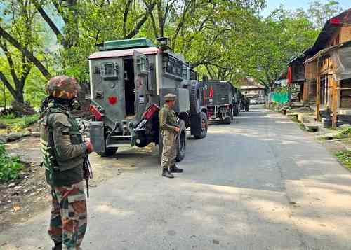 Colonel, major, DSP killed in Anantnag gunfight (Lead)