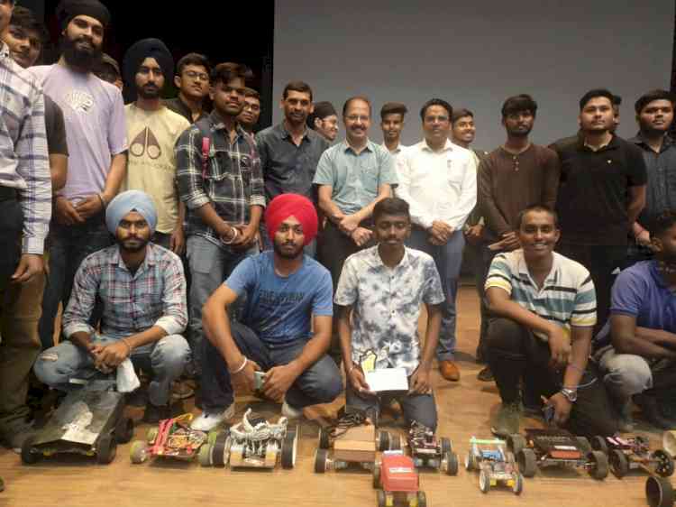 Robotics Championship marks Engineer's Day at Science City