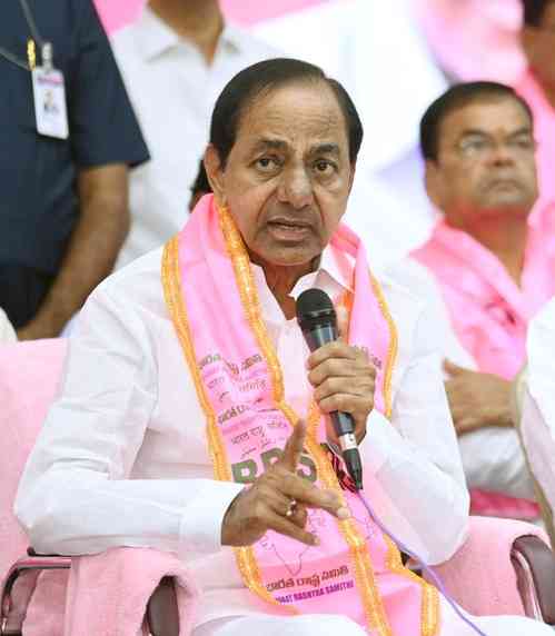 KCR writes to PM on 33% quota for women, OBCs