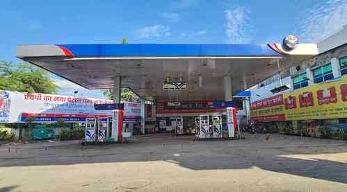 Petrol pumps in Rajasthan on indefinite strike seeking VAT reduction