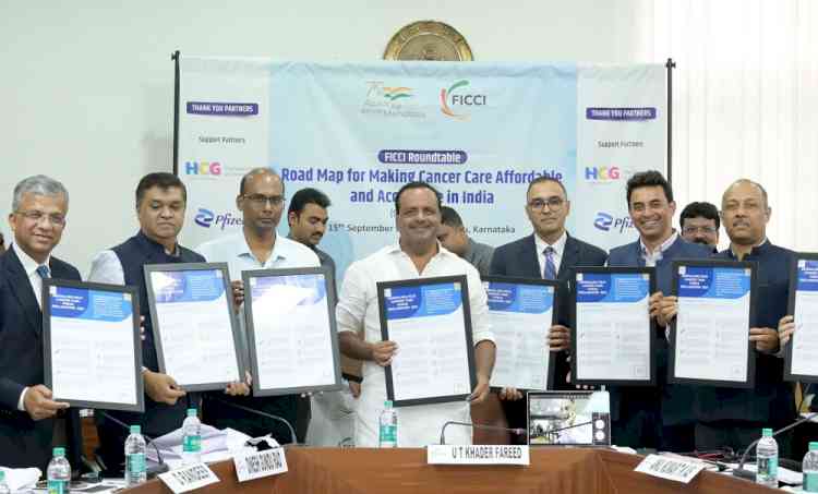 Dinesh Gundu Rao unveils Bengaluru-Declaration of FICCI Cancer Care task force 