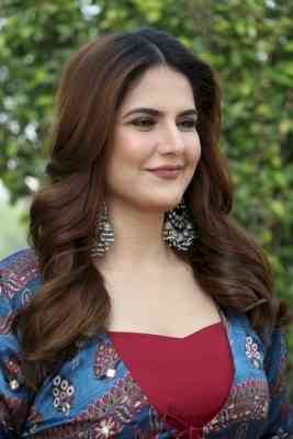 Kolkata court issues arrest warrant against actress Zareen Khan