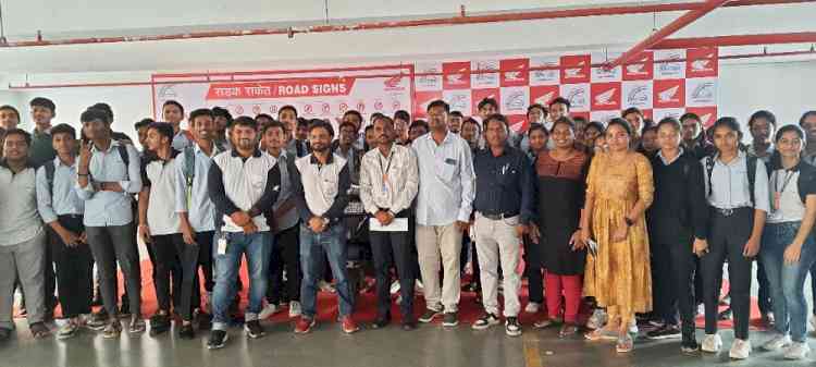 Honda Motorcycle & Scooter India conducts Road Safety Awareness Campaign in Pune