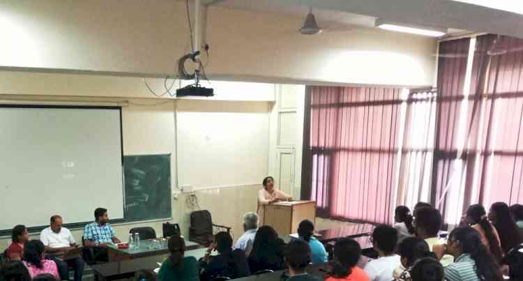 Placement sensitization event “Moulding Young Biochemists” held  