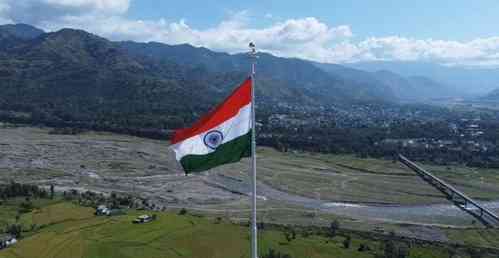Army installs National Flag at War Memorial in J&K's Poonch