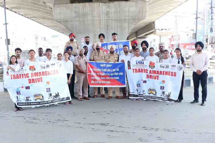 CT University in collaboration with Ludhiana Police organises Traffic Awareness Drive