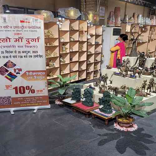 “Eso Maa Durga” Indian Handloom and Handicraft Exhibition cum Sales takes off in Kolkata