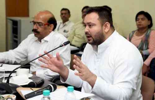 AIADMK's quitting NDA a big jolt to BJP, says Tejashwi