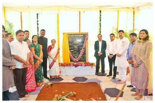 Thane: Usha Mangeshkar lays foundation for Lata Mangeshkar Sangeet Gurukul'