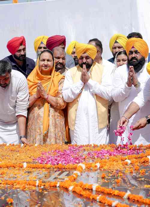 Punjab CM vows to realise dreams of Bhagat Singh