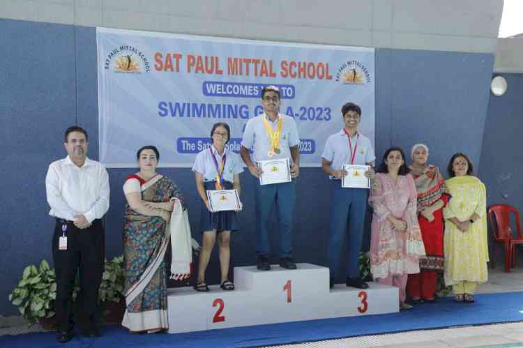 Sat Paul Mittal School organized Swimming Gala