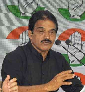 Huge participation in OPS protest means BJP's days are numbered: Venugopal