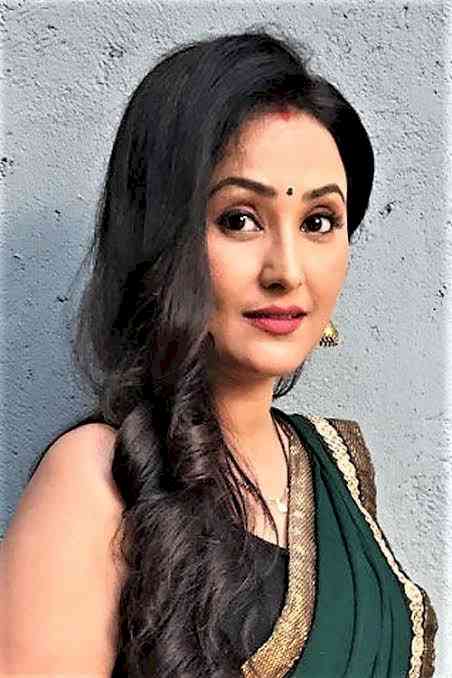 Sapna Sikarwar opens up on her role Kashmira in 'May I Come In Madam'