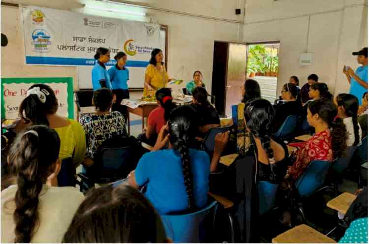 PCM S.D College for Women, Jalandhar participates in Swachhata Hi Seva Campaign to inspire Society for a more liveable Planet