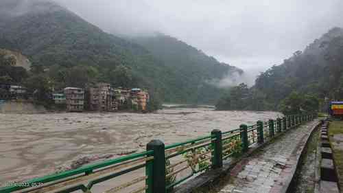 23 soldiers reportedly missing after cloud burst in Sikkim