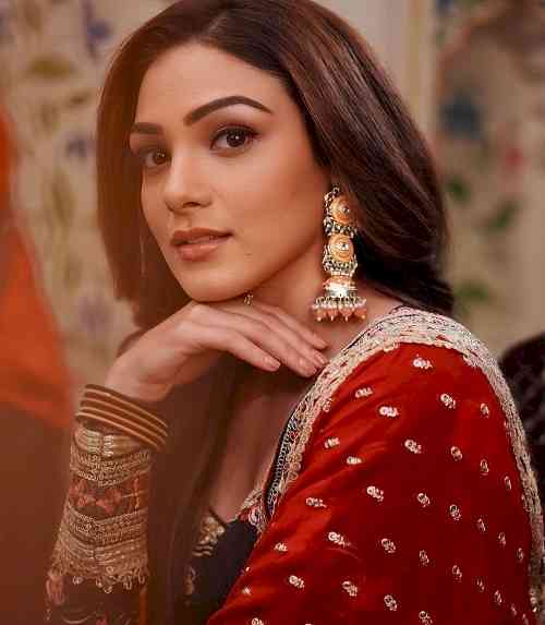 “Television industry is fast-paced, and making genuine connections on the set is rare”, says. Neha Rana of COLORS’ ‘Junooniyatt’