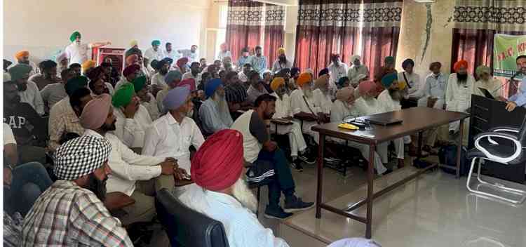 EXPERTS DWELL UPON STRAW MANAGEMENT AND CROP DIVERSIFICATION AT PAU KISAN CLUB MEET