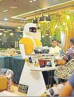Lucknow gets its first robot restaurant