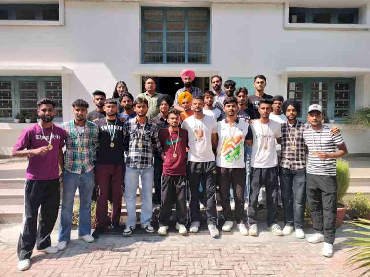 GHG Khalsa College shine at `Khedan Watan Punjab Diyan’