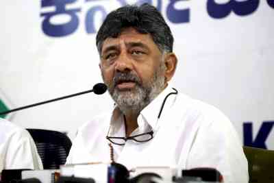 Scared of Rahul's popularity, BJP projecting him as Ravana: D.K. Shivakumar