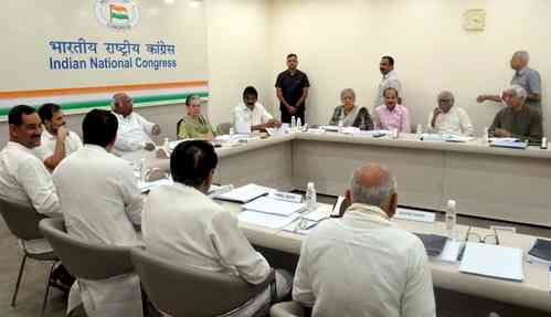 MP polls: Kamal Nath says 140 seats discussed in Congress CEC meet; list to be announced in a week (Ld)