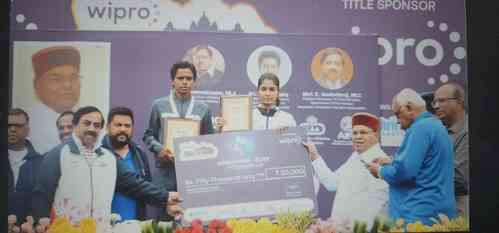 Anish Thapa, Jyoti Gawate crown Bengaluru Marathon 2023 champions