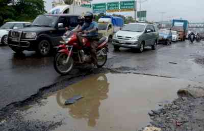 Why collect toll tax when many roads are pothole-ridden: Maha Congress