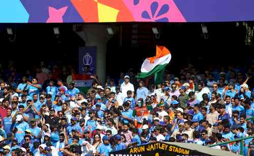 ODI WC, INDvAFG: 'Sun, scorching heat, who cares?' Delhiites turn up in good numbers at Arun Jaitley Stadium