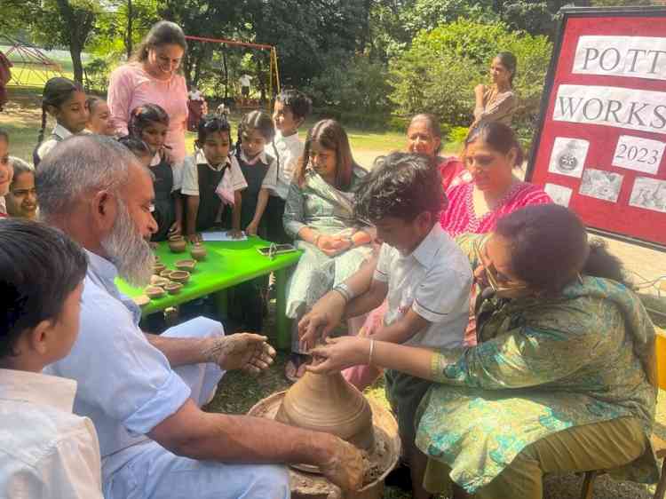 GHSC-10 Organised Pottery Making Workshop 