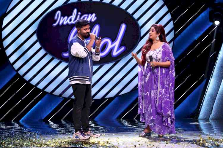 On Indian Idol Season 14, Judge Shreya Ghoshal complimented Subhadeep Das, saying, “you are an incredible singer.”