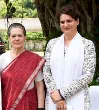 Sonia, Priyanka to attend DMK women conference on Saturday