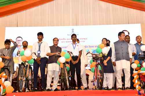 Assam to distribute 3.69 lakh bicycles to school students