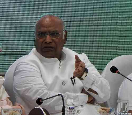 Kharge chairs CEC for MP, to finalise candidates for Assembly polls