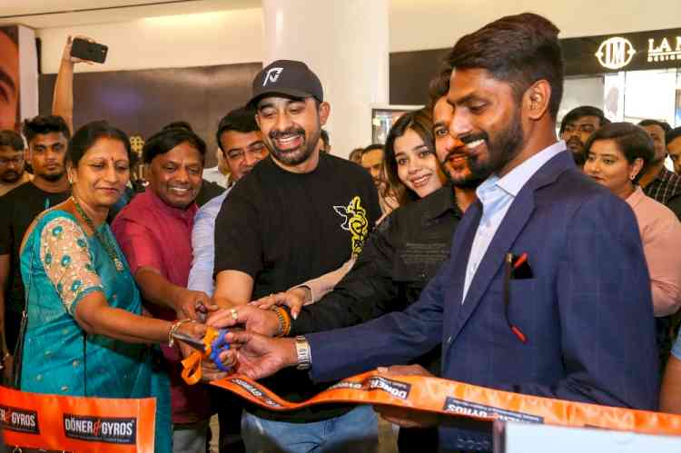 Dashing Style Icon of Splitsvilla and Roadies Fame, Rannvijay Singha excites his Chennai fans at Phoenix Marketcity