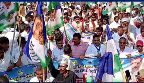 Upendra Kushwaha, supporters protest against caste survey in Patna