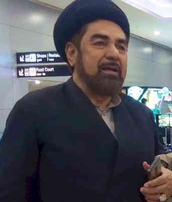 Shia cleric Kalbe Jawad booked in defamation case