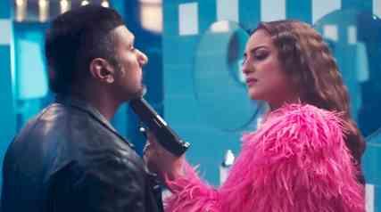 Sonakshi Sinha, Yo Yo Honey Singh reunite for 'Kalaastar'