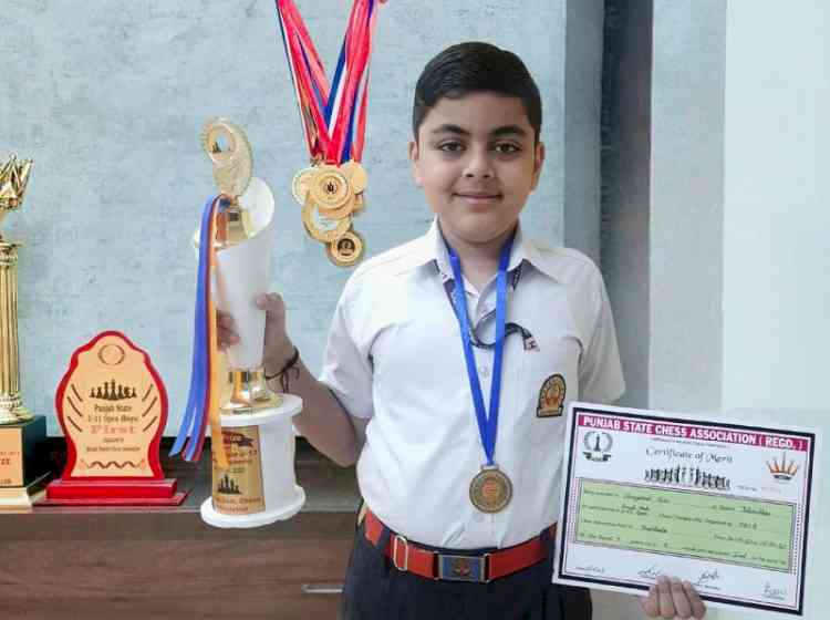 Shreyansh Jain of Grade V of Innocent Hearts selected for National Chess Competition