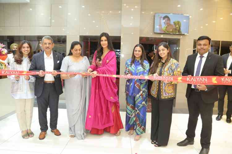 Global brand ambassador Katrina Kaif inaugurates Kalyan Jewellers’ 3rd showroom in Chandigarh 