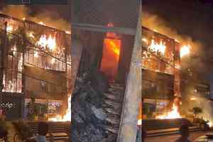 Delhi: 3 furniture showrooms gutted in massive fire